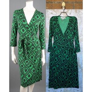 DVF Julian Silk Jersey Wrap Dress – Size 2, Green Geometric Print, 3/4 Sleeves